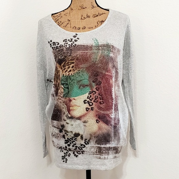 Enti Tops - •ENTI•graphic print l/s grey glitter top/sweater•Medium